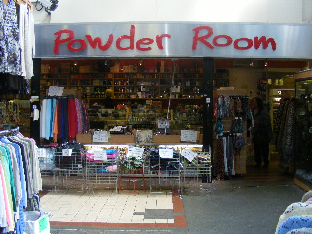 powder room swansea market
